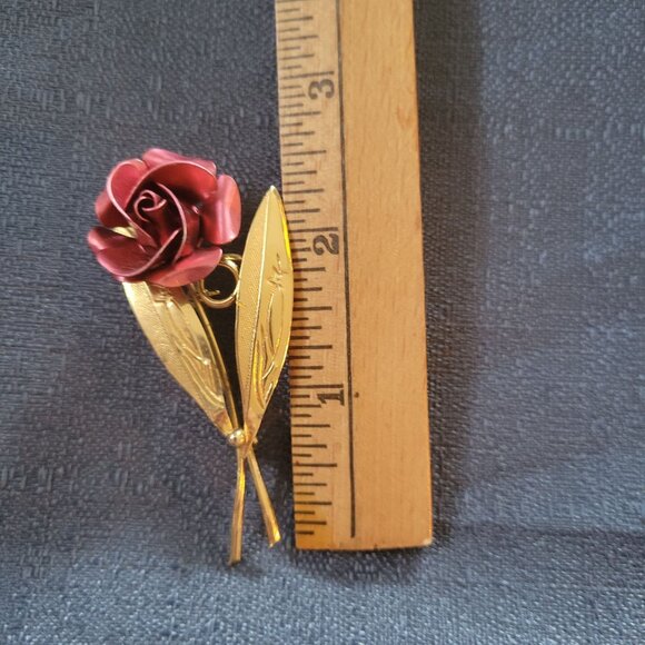 Vintage Gold-Tone Rose Brooch Pin - Picture 4 of 4
